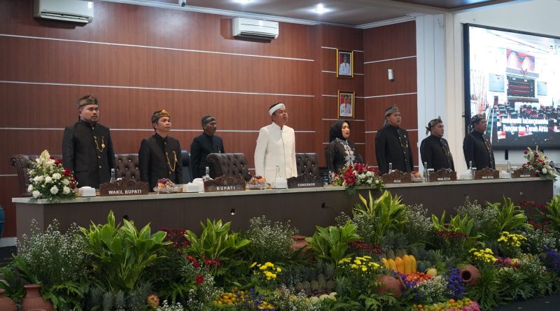 Ketua DPRD Purwakarta Pimpin Rapat Paripurna Hari Jadi Purwakarta Tahun 2025 Dihadiri Gubernur Jabar KDM